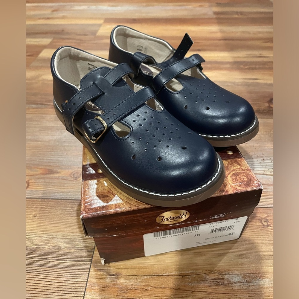 NWT Footmates Danielle Double Strap Shoe Navy